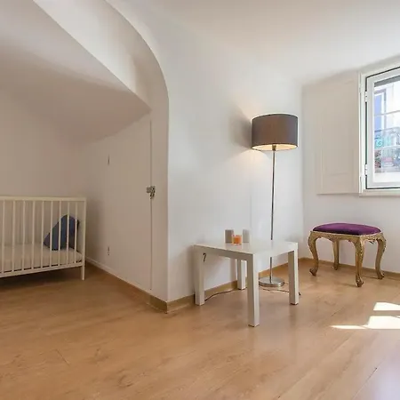 New Loft Terrace - Heart Of Bairro Alto By Innkeeper